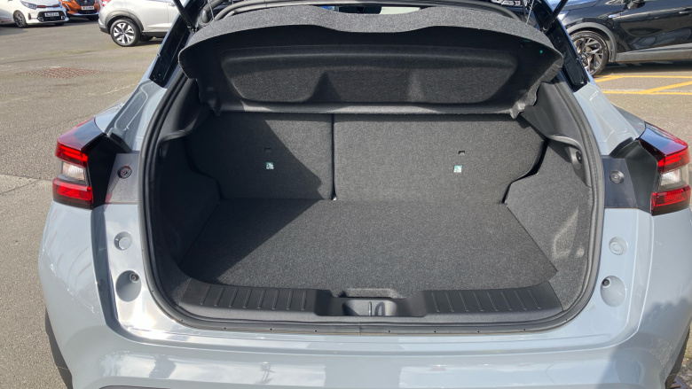 Nissan Juke 1.0 DiG-T Tekna 5dr Petrol Hatchback